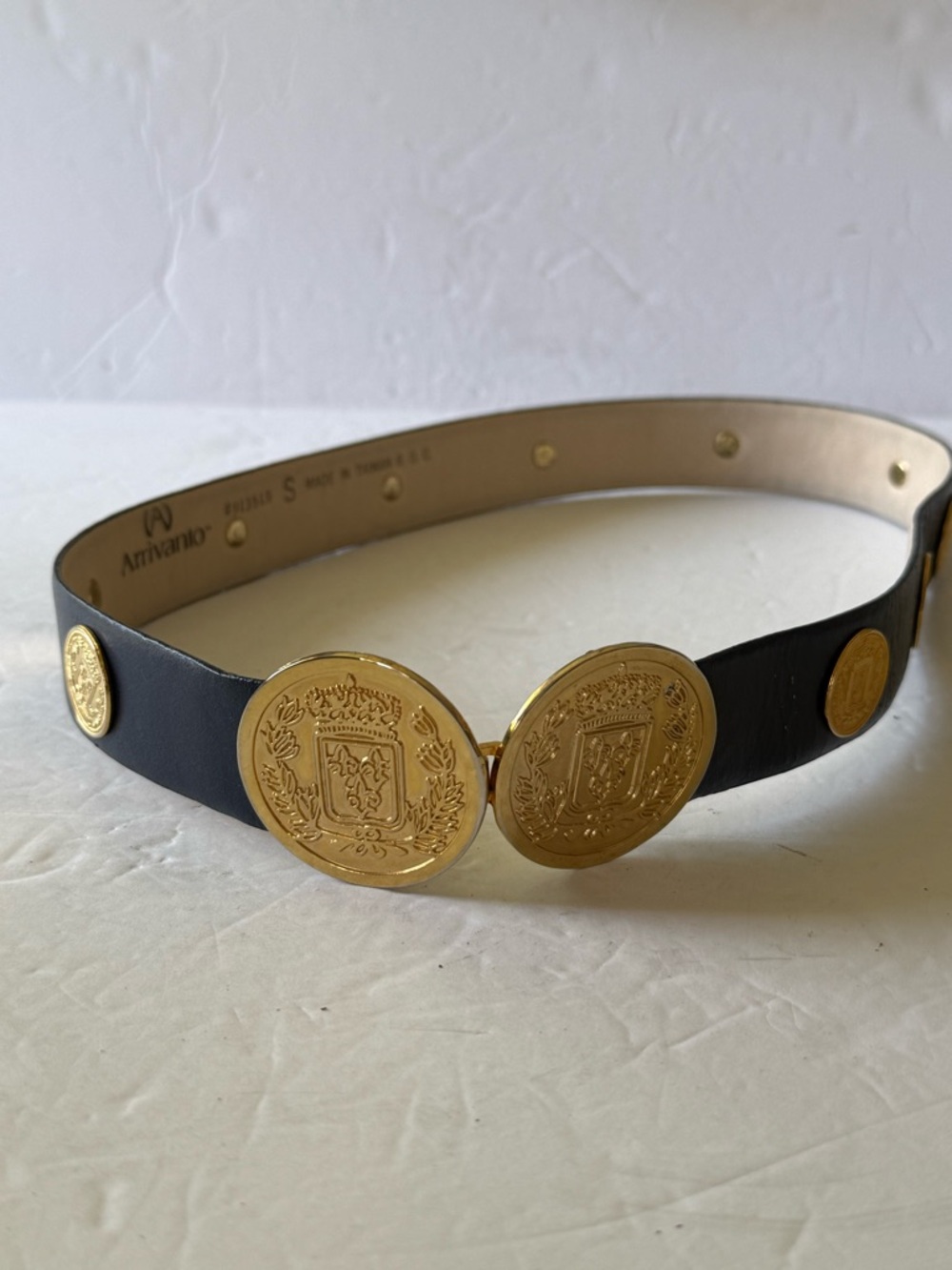 Vintage Arrivanto Women’s Black & Gold Coin Belt Size Small